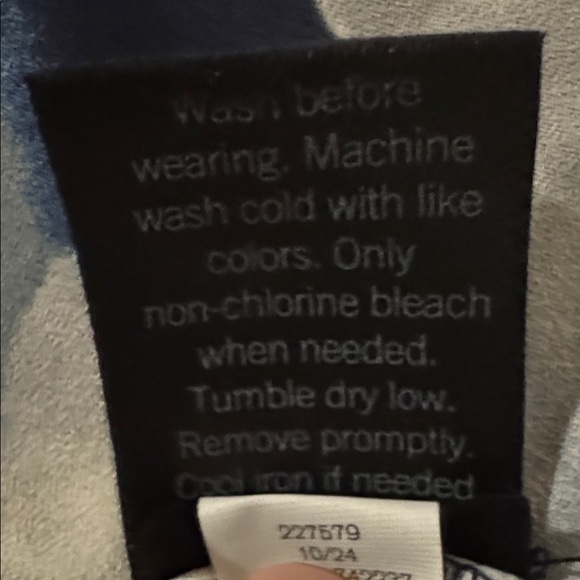 Vera Wang Navy and White Floral Long Sleeve Dress - Picture 10 of 10